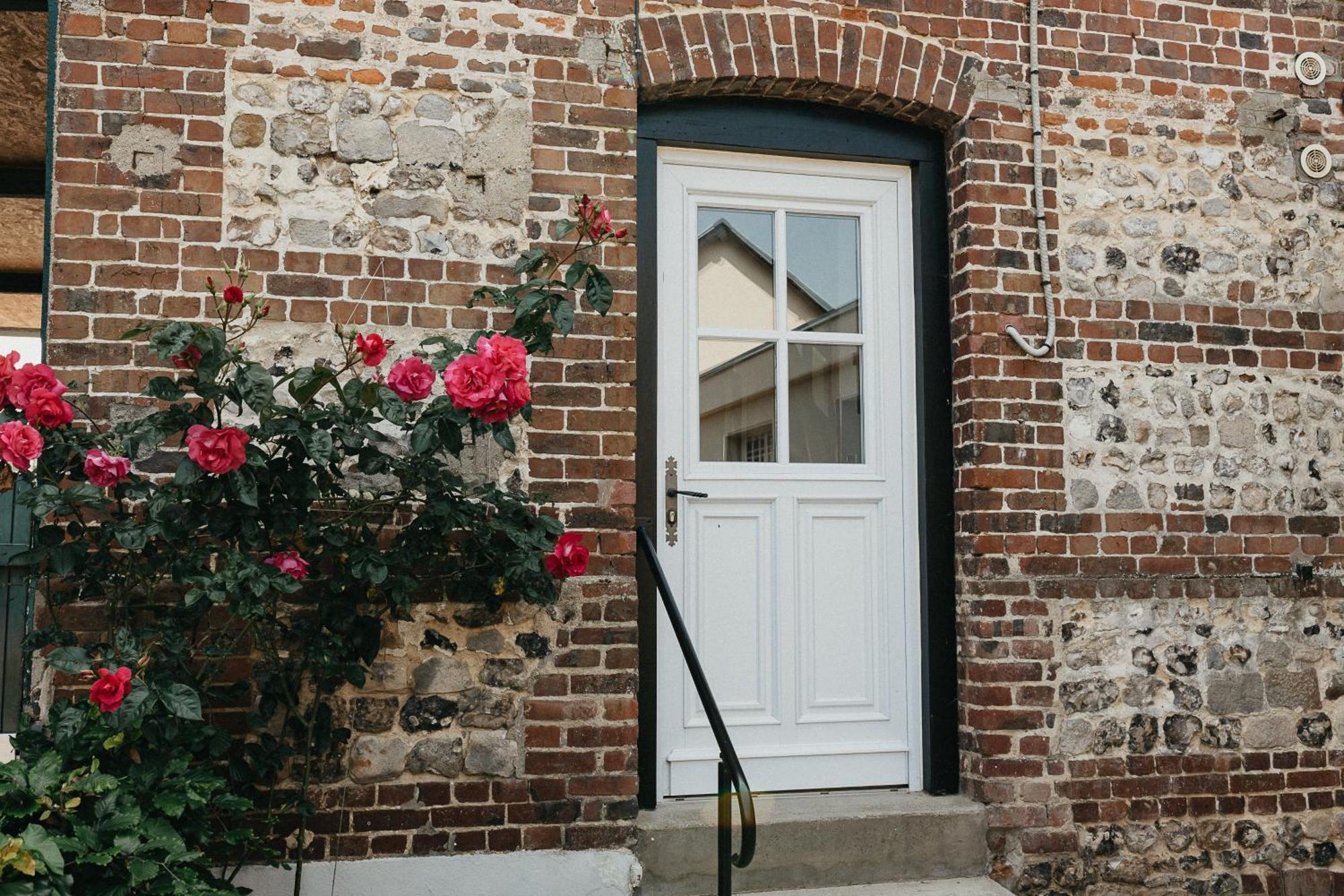 Les Fleurs De Maria Villa Le Bourg-Dun Bagian luar foto